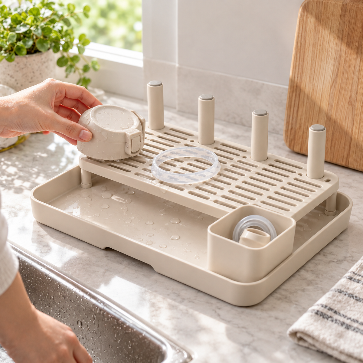 Bottle-Accessory Drying Platform